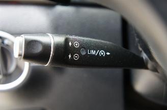 Mercedes B-klasse B180D Airco Navi Cruise Stoelverwarming BAK Kapot! 80KW Euro 6 picture 18