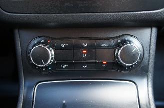 Mercedes B-klasse B180D Airco Navi Cruise Stoelverwarming Turbo Kapot! 80KW Euro 6 picture 14