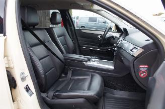 Mercedes E-klasse E200 CDi Kombi 7-Persoons Airco Navi Cruise 100KW Euro 5 picture 11