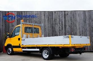 Iveco Daily 35C12 2.3 HPi Open Laadbak 3-Persoons Trekhaak 85KW Euro 4 picture 2