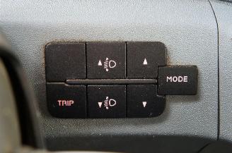 Iveco Daily 35C12 2.3 HPi Open Laadbak 3-Persoons Trekhaak 85KW Euro 4 picture 13