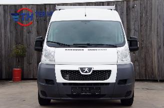 Peugeot Boxer 2.2 HDi L2H2 Airco Cruise 3-Persoons Trekhaak 96KW Euro 5 picture 6