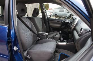 Toyota Rav-4 2.0-16V VVT-i 4X4 Airco Cruise Trekhaak 110KW Euro 4 picture 10