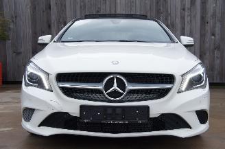 Mercedes Cla-klasse CLA 180d Airco Cruise Navi Pano Bi-Xenon 80KW Euro 6 picture 6