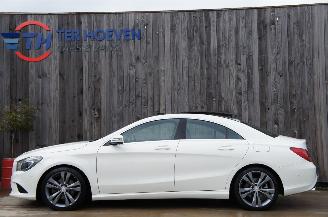  Mercedes Cla-klasse CLA 180d Airco Cruise Navi Pano Bi-Xenon 80KW Euro 6 2017/1