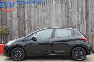 krockskadad bil auto Peugeot 208 1.0 PureTech Acces Airco Cruise 50KW Euro 6 2015/7