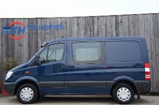 krockskadad bil auto Mercedes Sprinter 213 CDi L1H1 Rolstoellift Airco Cruise Stoelverwarming 95KW Euro 5 2012/4