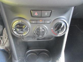 Peugeot 208 1.2 Pure T Urban Soul 1E Eig picture 20