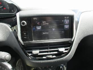 Peugeot 208 1.2 Pure T Urban Soul 1E Eig picture 19
