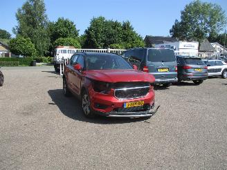 Unfallwagen Volvo XC40 1.5 T3 Inscription Aut 1E Eig NAP 2020/11
