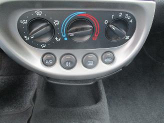 Ford Ka 1.3 Trend Airco NAP picture 17