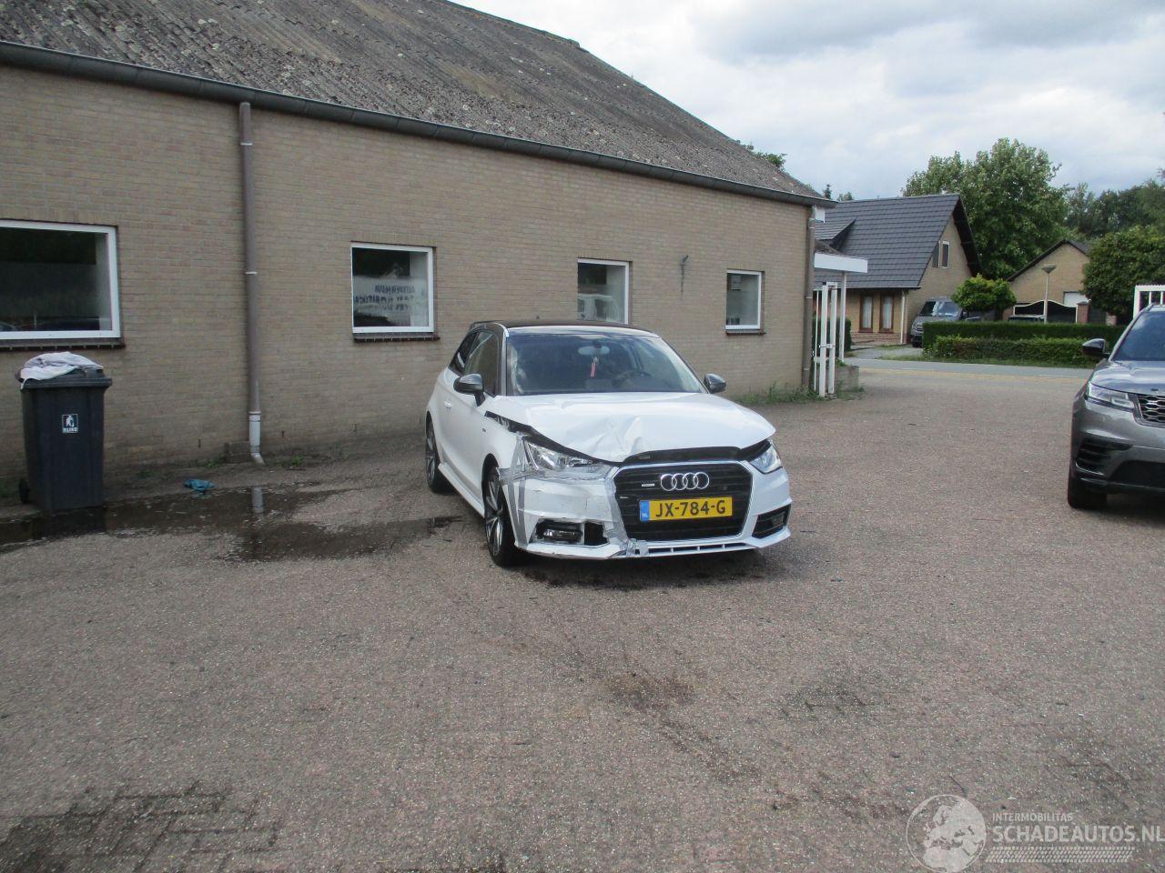 Audi A1 1.0TFSI Adrenalin NAP
