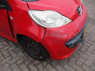 Peugeot 107 1.0-12V XR 5drs picture 10