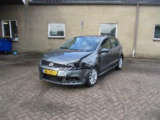 Volkswagen Polo 1.0 First Edition drs picture 3