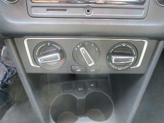 Volkswagen Polo 1.0 First Edition drs picture 23