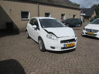 krockskadad bil auto Fiat Grande Punto 1.2 Edizione X 2009/9