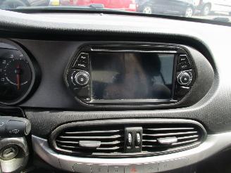 Fiat Tipo Stationwagon 1.4 Street picture 19