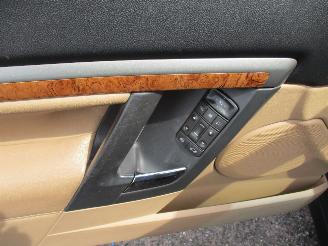 Opel Vectra STATION WAGON 2.2-16V Executive Aut picture 20