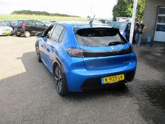 Peugeot 208 1.2 PureT GT-line 1E EIG NAP REST BPM 900 EURO !!!! picture 5