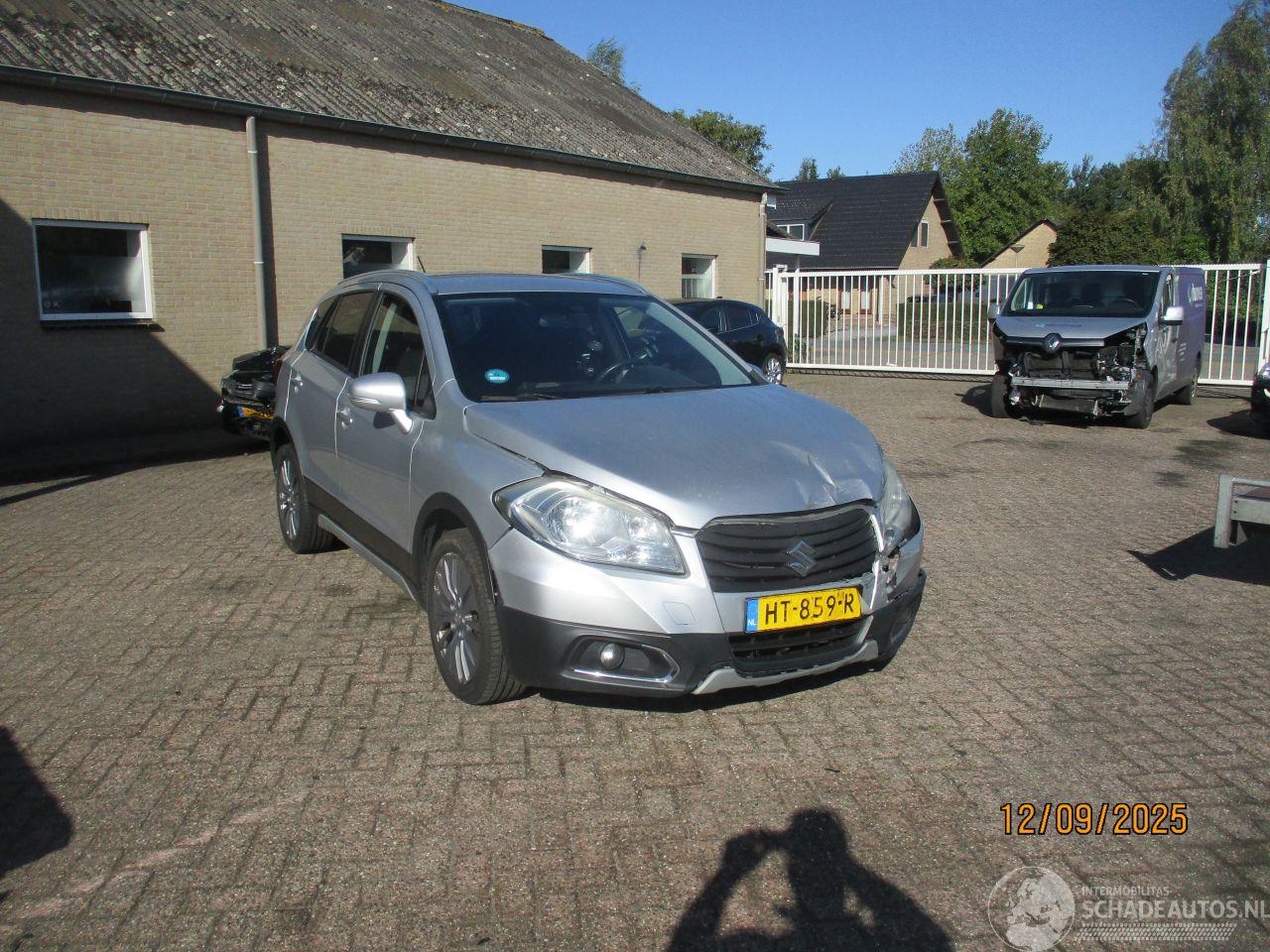 Suzuki SX4 S-cross 1.6 Exclusive  REST BPM 725 EURO