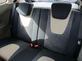 Ford Ka 1.2 Trend Airco picture 16