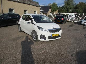 škoda osobní automobily Peugeot 108 1.0 e-Vti Active Airco NAP 2018/4