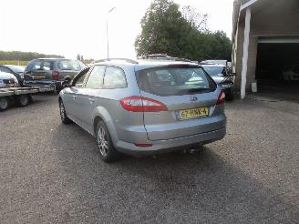 Ford Mondeo 2.0-16V Trend Wagon picture 5