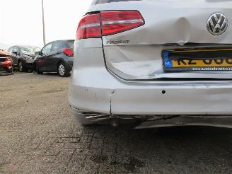 Volkswagen Passat 1.4 TSI Connected Series REST BPM 1000 EURO !!!!! picture 14