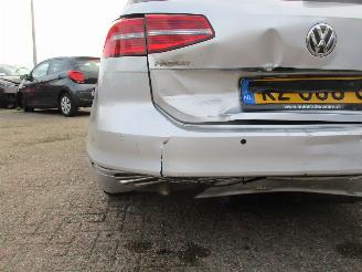 Volkswagen Passat 1.4 TSI Connected Series REST BPM 1000 EURO !!!!! picture 11