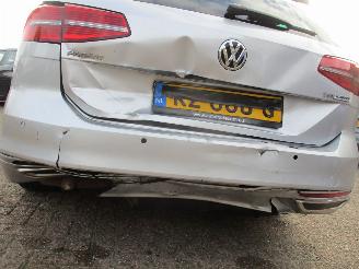 Volkswagen Passat 1.4 TSI Connected Series REST BPM 1000 EURO !!!!! picture 12