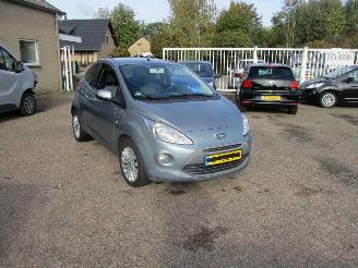 krockskadad bil auto Ford Ka 1.2 Titanium Xs/s Airco 2014/5
