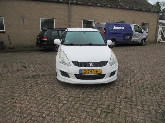 Suzuki Swift 1.2 Base X-ite picture 2
