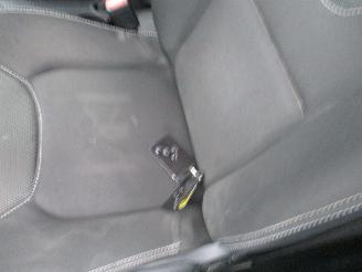 Renault Clio 0.9 Tce Iconic picture 29