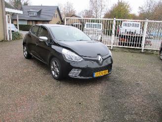 Schadeauto Renault Clio 0.9 Tce Iconic 2016/7