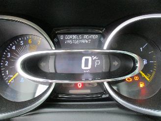 Renault Clio 1.2 Dynamique 5drs hb Aut rest bpm 500 EURO !!!! picture 21