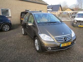 uszkodzony samochody osobowe Mercedes A-klasse 160 Bns CL.Eleg Aut NAP 2012/2