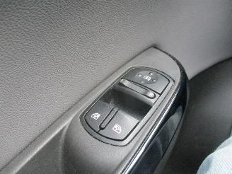 Opel Corsa-E 1.0 Turbo Cosmo 5drs NAP picture 35