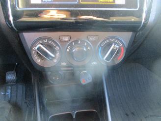 Suzuki Swift 1.2 Comfort Smart Hybrid picture 33