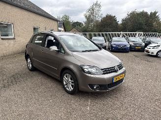 Schadeauto Volkswagen Golf plus 1.2 TSI Highl. BlueM 2011/11