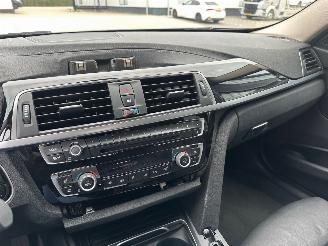 BMW 3-serie 318i Luxury Edition picture 11