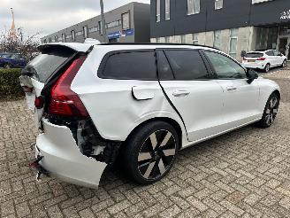 Volvo V-60 2.0 T6 Plug-in hybrid AWD Plus Bright picture 6