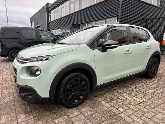 Citroën C3 1.2 PureTech Live picture 3