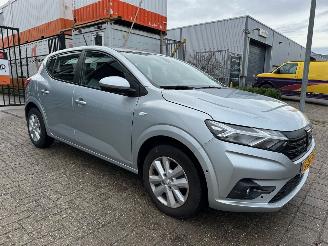 uszkodzony samochody osobowe Dacia Sandero 1.0 TCe 90 Comfort 2022/12