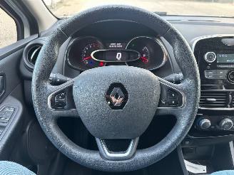 Renault Clio 0.9 TCe Life picture 9