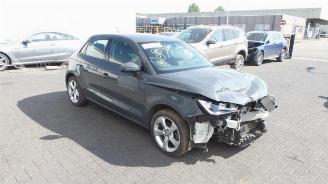 Audi A1 A1 Sportback (8XA/8XF), Hatchback 5-drs, 2011 / 2018 1.0 TFSI Ultra 12V picture 2
