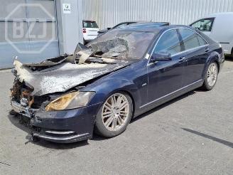 disassembly passenger cars Mercedes S-klasse S (W221), Sedan, 2005 / 2014 3.5 S-400 24V BlueHybrid 2009/2