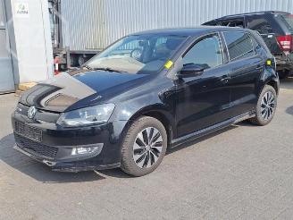 Auto da rottamare Volkswagen Polo Polo V (6R), Hatchback, 2009 / 2017 1.4 TDI DPF BlueMotion technology 2014/11