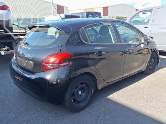 Peugeot 208 208 I (CA/CC/CK/CL), Hatchback, 2012 / 2019 1.2 Vti 12V PureTech picture 3