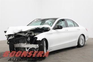 Salvage car Mercedes C-klasse C (W205), Sedan, 2013 / 2021 C-350 e 2.0 16V 2015/10