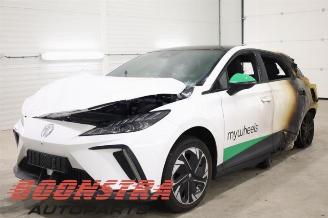 demontáž osobní automobily MG 4 Electric, Hatchback, 2022 Comfort, Luxury 64 kWh 2023/5